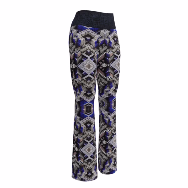 Know Thyself, Know The Pattern - Flare leggings - Image 8