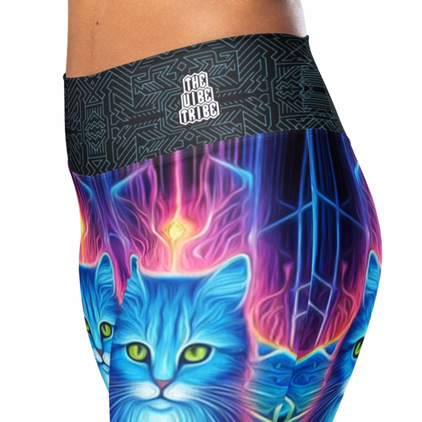 The Purr-adox - Flare leggings - Image 9