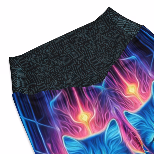 The Purr-adox - Flare leggings - Image 8